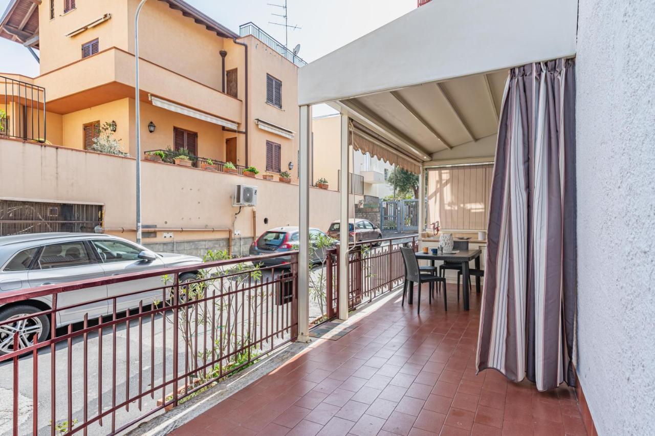 Naxos Bay Flat With Terrace 50 Meters From The Sea Apartment Giardini Naxos Exterior photo